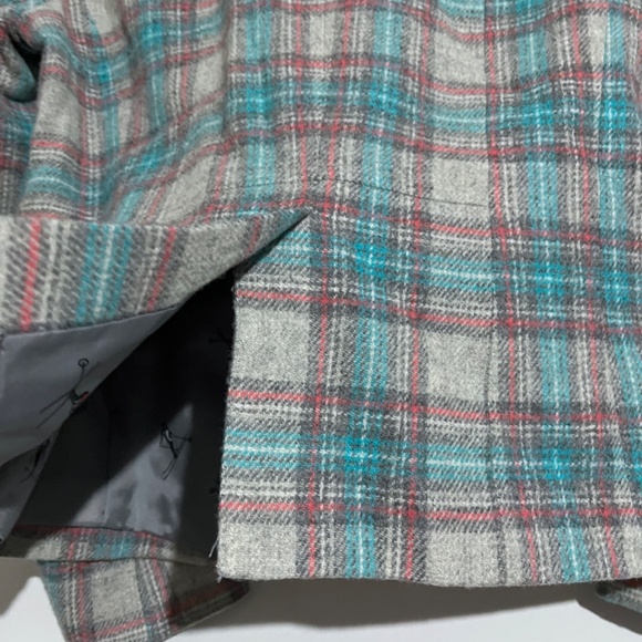 TALBOTS Wool Blend Grey, Coral & Turquoise Plaid Shetland Blazer - Picture 8 of 11